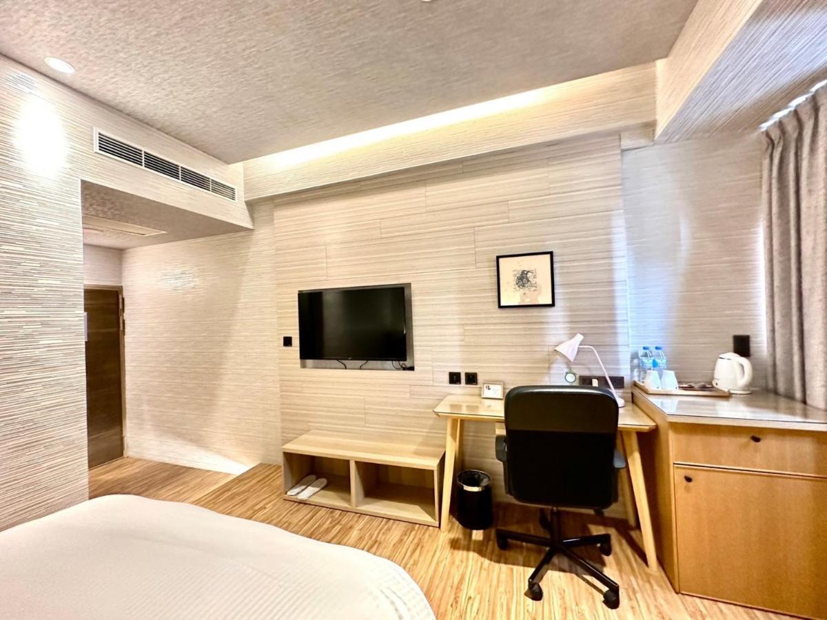 DLInn Hotel Taichung Buitenkant foto