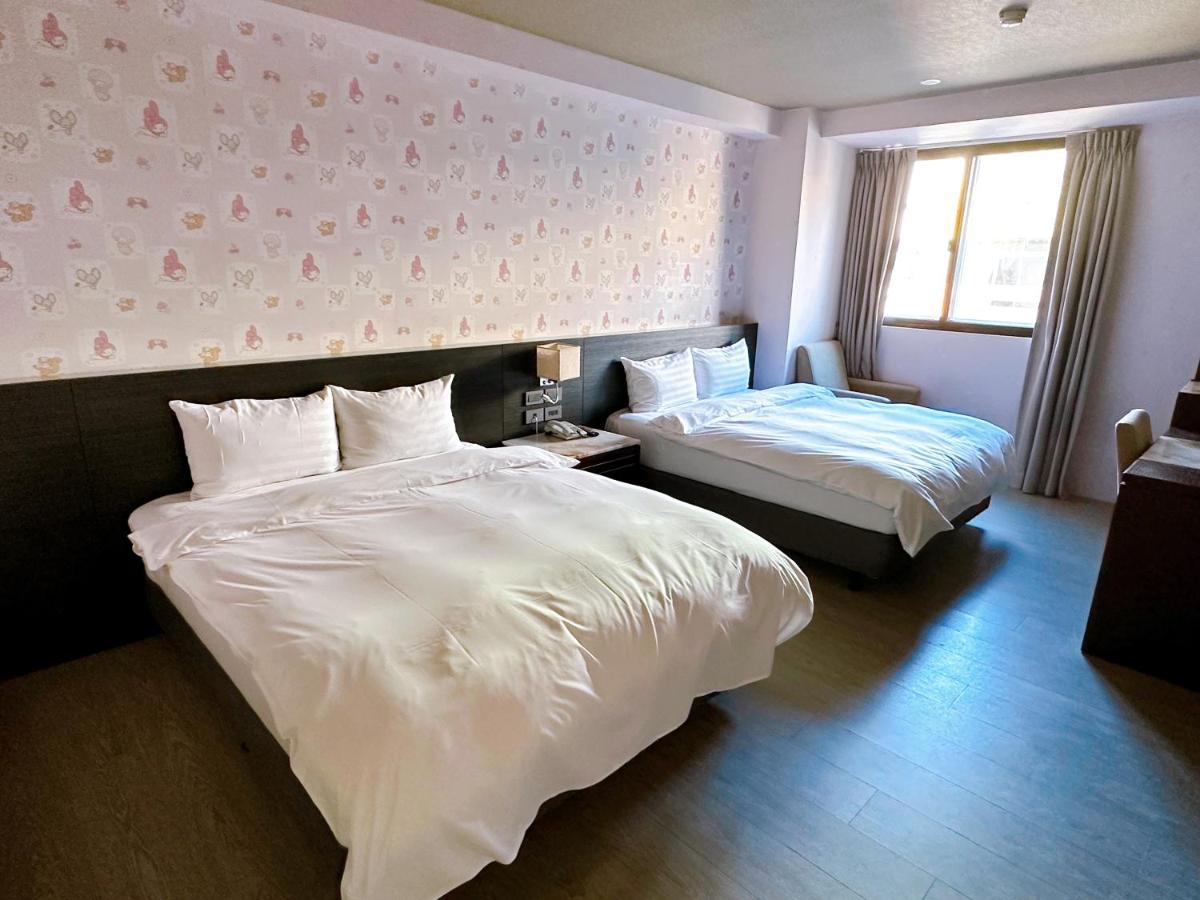 DLInn Hotel Taichung Buitenkant foto